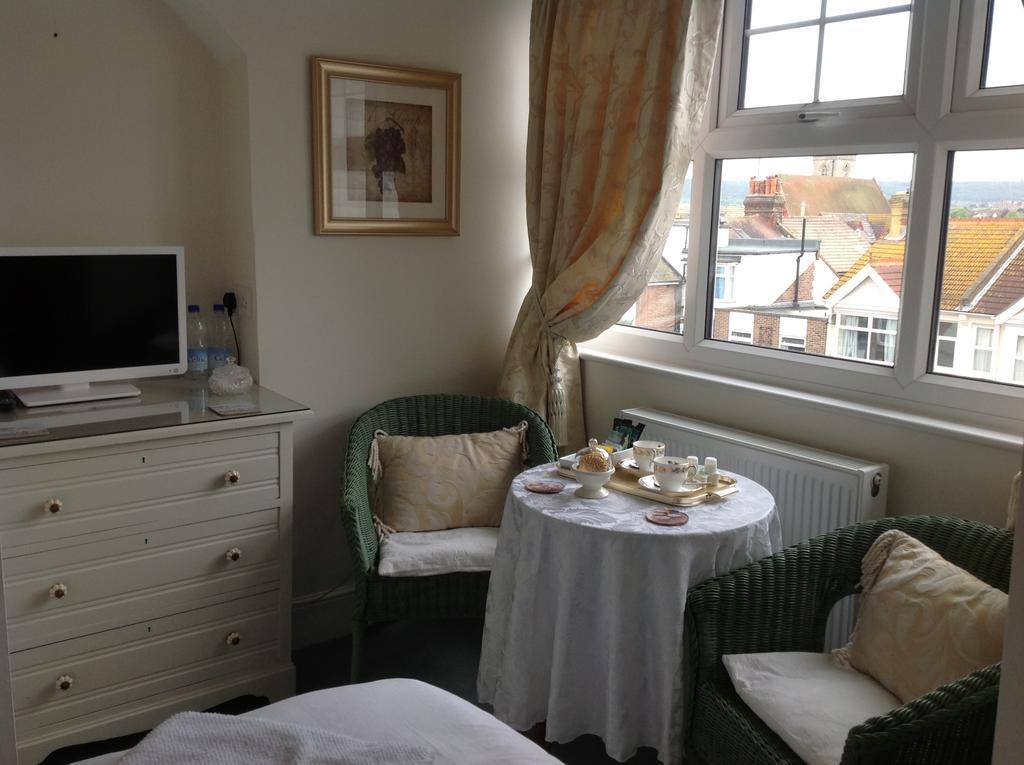 Bed and Breakfast Bassets House Eastbourne Zewnętrze zdjęcie